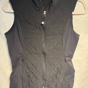 Athleta Black Quilted Zip Front Vest Women’s Medium Athletic Lightweight Puffer